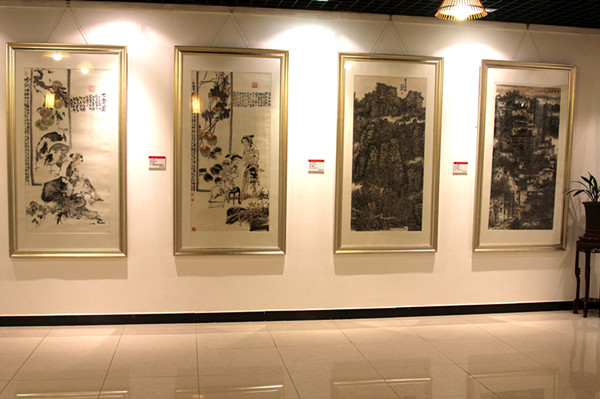 集团在京举办"鹰千鸣远"三人国画展